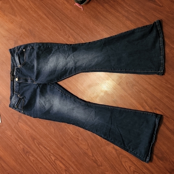 Twentyoneblack Jeans by rue21 size 13  13/14R flare wide leg bell bottom - Picture 4 of 11